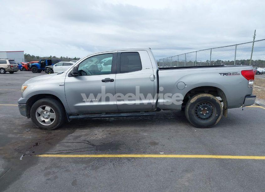 Photo 14 of 2007 Toyota Tundra SR5 4.7L V8 (VIN 5TBRT54117S456961)