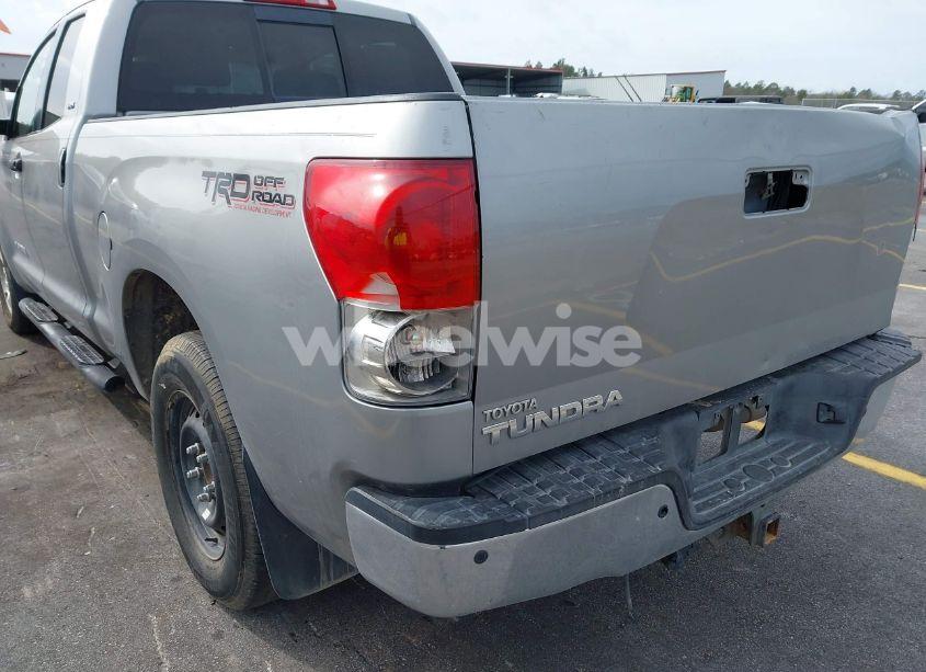 Photo 19 of 2007 Toyota Tundra SR5 4.7L V8 (VIN 5TBRT54117S456961)