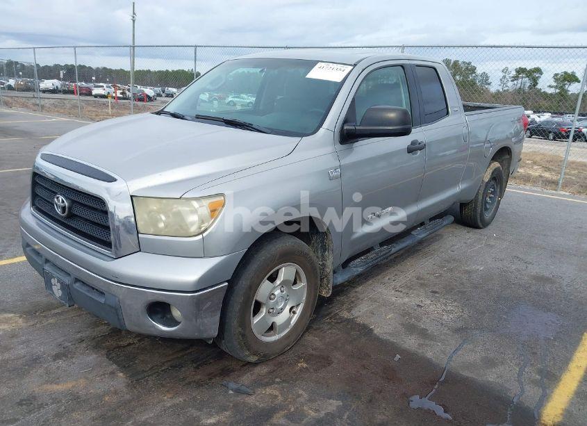 Photo 2 of 2007 Toyota Tundra SR5 4.7L V8 (VIN 5TBRT54117S456961)