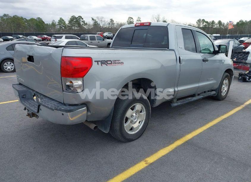 Photo 4 of 2007 Toyota Tundra SR5 4.7L V8 (VIN 5TBRT54117S456961)