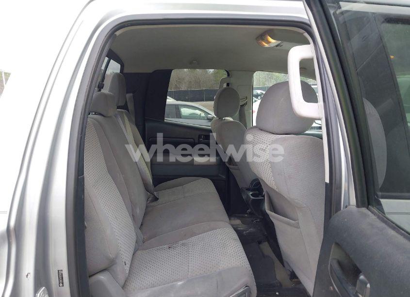 Photo 8 of 2007 Toyota Tundra SR5 4.7L V8 (VIN 5TBRT54117S456961)