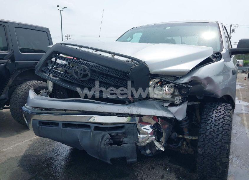 Photo 6 of 2008 Toyota Tundra SR5 4.7L V8 (VIN 5TBRT54138S457854)