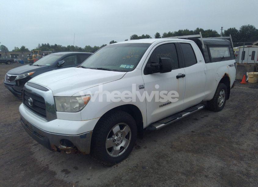 Photo 2 of 2007 Toyota Tundra SR5 4.7L V8 (VIN 5TBRT54147S451110)
