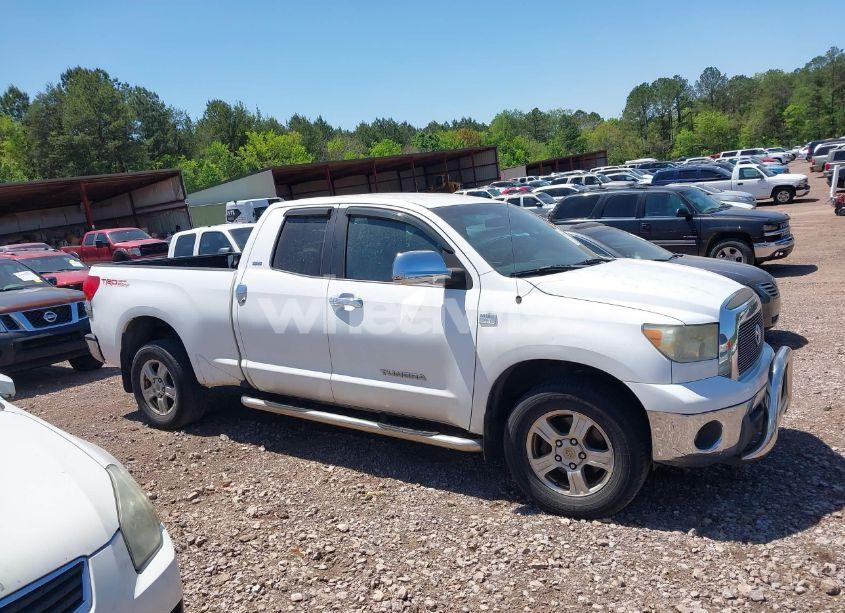 Photo 13 of 2007 Toyota Tundra SR5 4.7L V8 (VIN 5TBRT54167S453554)