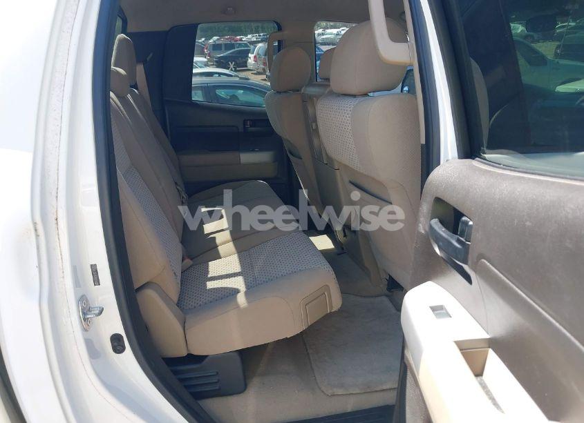 Photo 8 of 2007 Toyota Tundra SR5 4.7L V8 (VIN 5TBRT54167S453554)