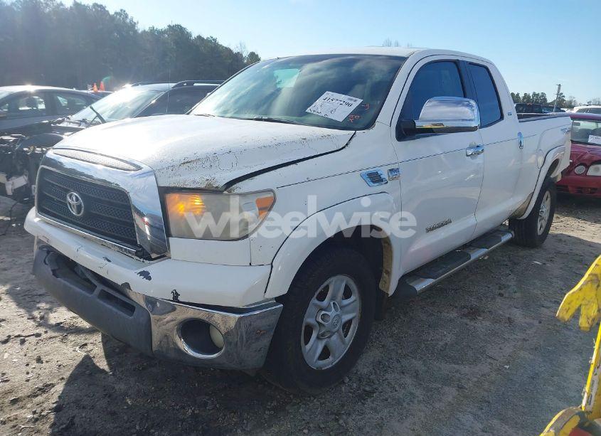 Photo 2 of 2007 Toyota Tundra SR5 4.7L V8 (VIN 5TBRT54177S452901)
