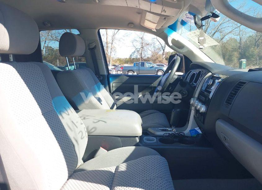 Photo 5 of 2008 Toyota Tundra SR5 4.7L V8 (VIN 5TBRT54188S459986)