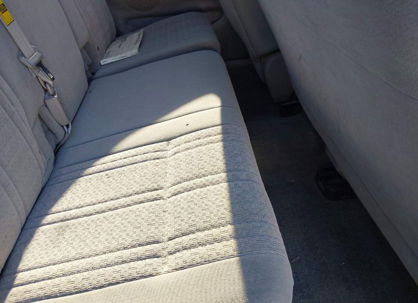 Photo 8 of 2005 Toyota Tundra SR5 (VIN 5TBRU34125S452397)