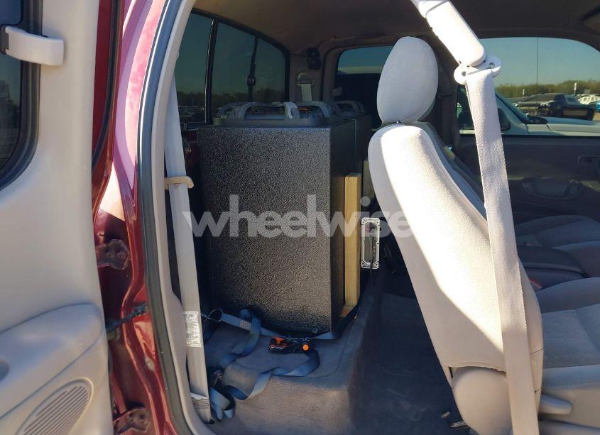 Photo 8 of 2006 Toyota Tundra SR5 (VIN 5TBRU34176S456558)