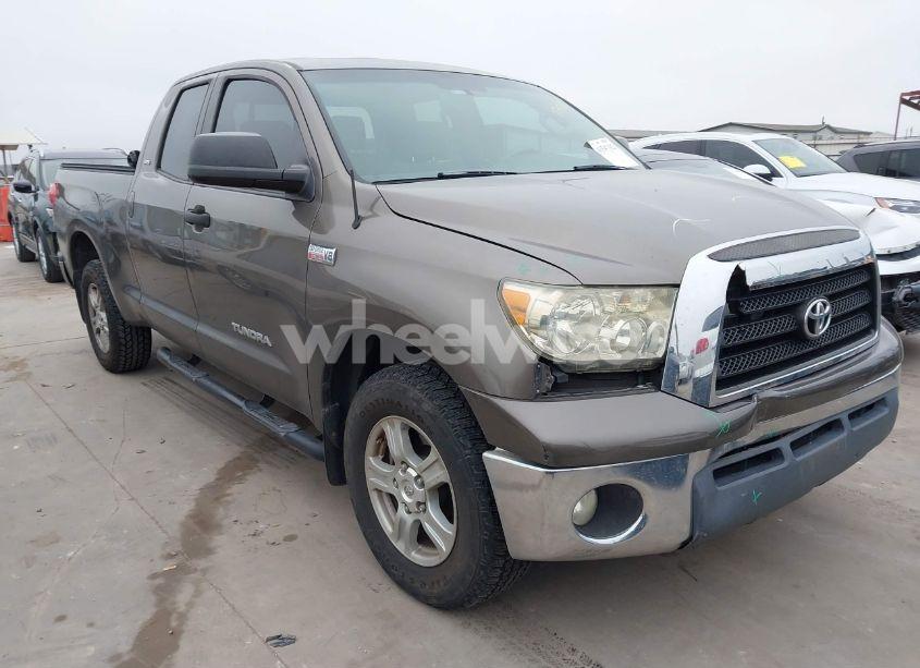 2007 Toyota Tundra SR5 V8 (VIN 5TBRV54107S472417) main photo