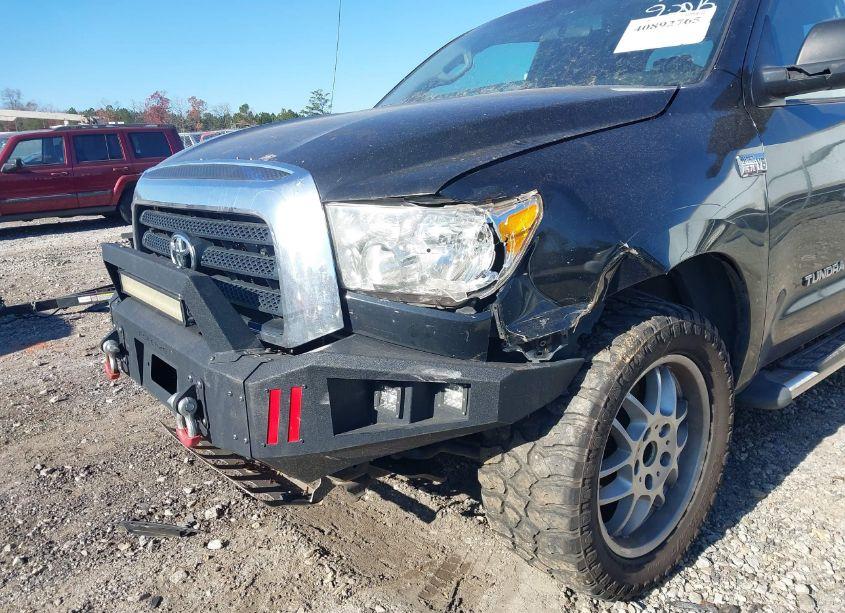Photo 6 of 2008 Toyota Tundra SR5 5.7L V8 (VIN 5TBRV54128S477765)