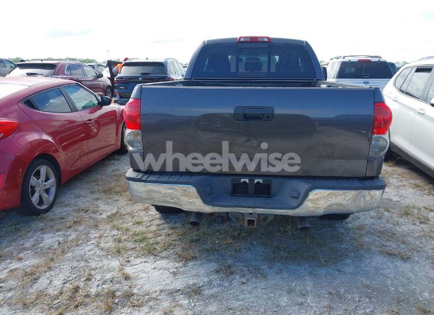 Photo 16 of 2007 Toyota Tundra SR5 V8 (VIN 5TBRV54137S469124)