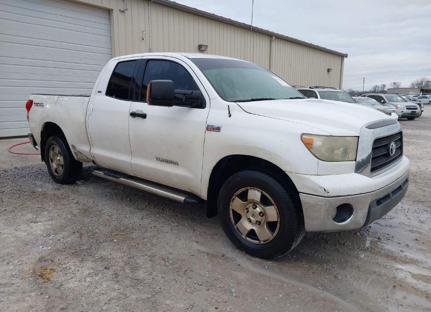 2007 Toyota Tundra SR5 V8 (VIN 5TBRV54157S472459) main photo