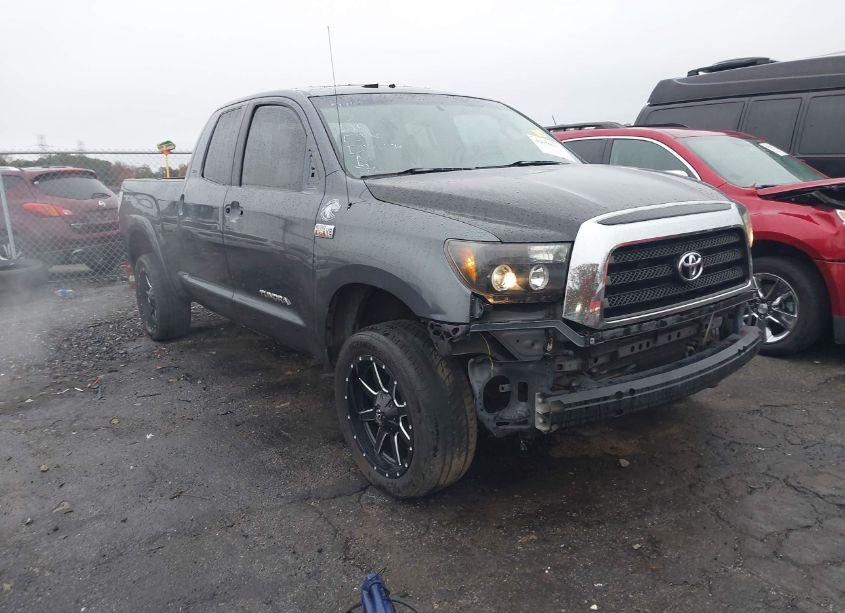 2007 Toyota Tundra SR5 V8 (VIN 5TBRV54157S472851) main photo