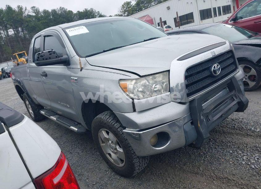 2007 Toyota Tundra SR5 V8 (VIN 5TBRV54177S450608) main photo