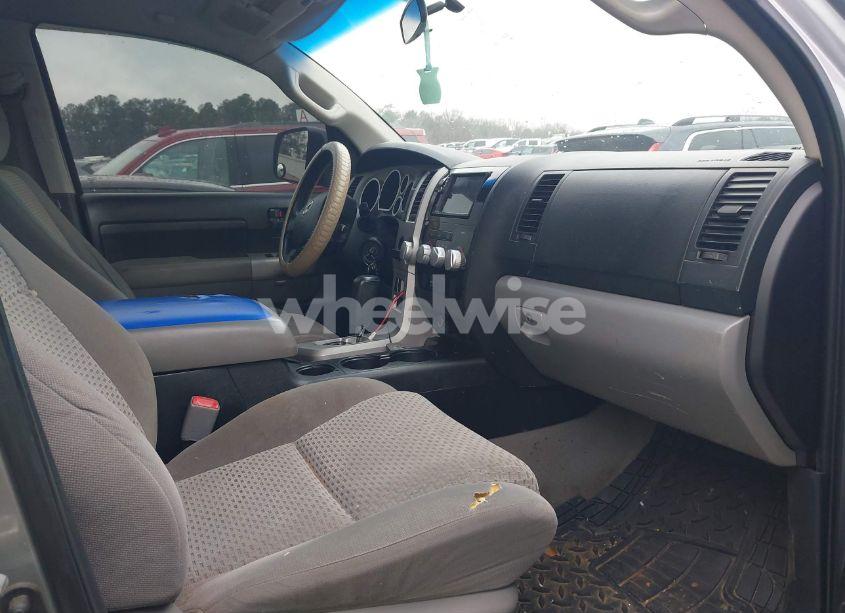 Photo 5 of 2007 Toyota Tundra SR5 V8 (VIN 5TBRV54177S450608)