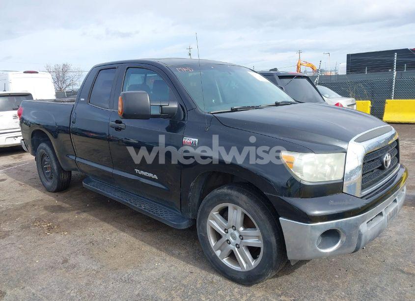 2007 Toyota Tundra SR5 V8 (VIN 5TBRV541X7S450201) main photo