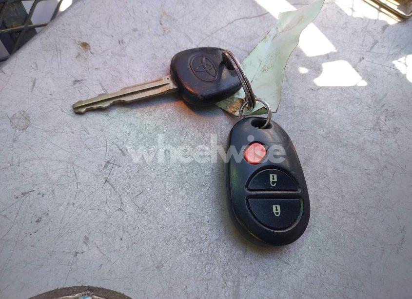 Photo 11 of 2008 Toyota Tundra SR5 5.7L V8 (VIN 5TBRV541X8S474550)