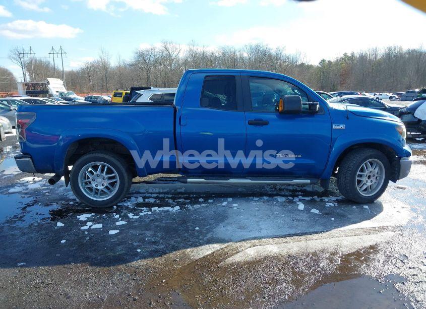 Photo 13 of 2008 Toyota Tundra SR5 5.7L V8 (VIN 5TBRV541X8S474550)