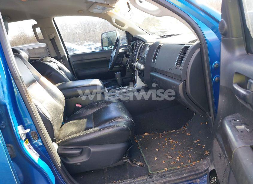 Photo 5 of 2008 Toyota Tundra SR5 5.7L V8 (VIN 5TBRV541X8S474550)