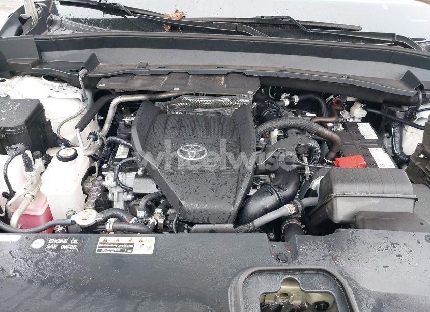 Photo 10 of 2024 Toyota Grand HIGHLANDER LIMITED (VIN 5TDAAAA50RS012595)
