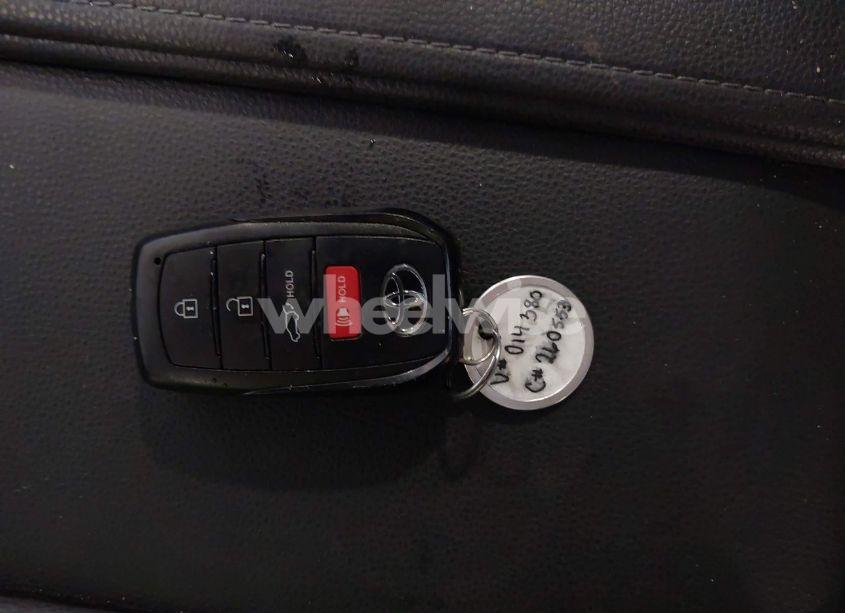 Photo 11 of 2024 Toyota Grand HIGHLANDER XLE (VIN 5TDAAAA50RS014380)