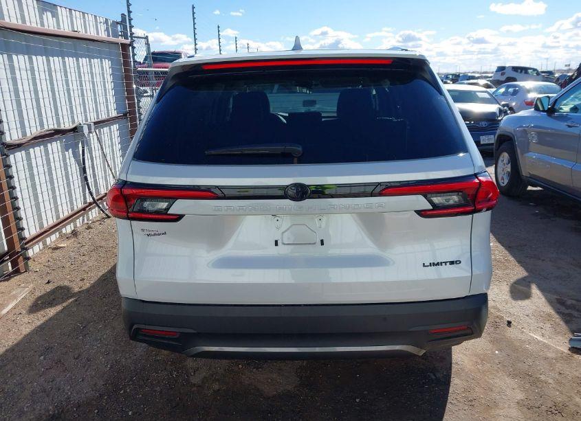 Photo 17 of 2024 Toyota Grand HIGHLANDER LIMITED (VIN 5TDAAAA51RS014842)