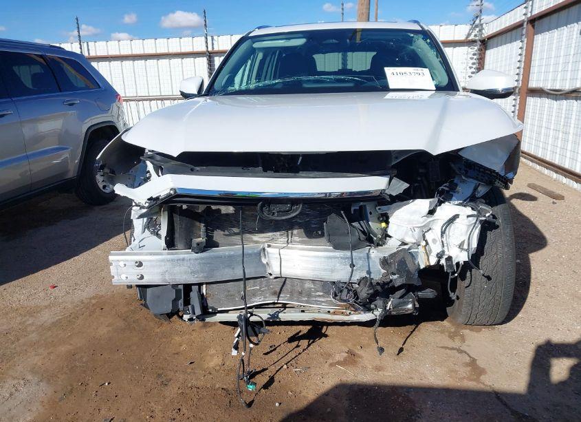 Photo 6 of 2024 Toyota Grand HIGHLANDER LIMITED (VIN 5TDAAAA51RS014842)