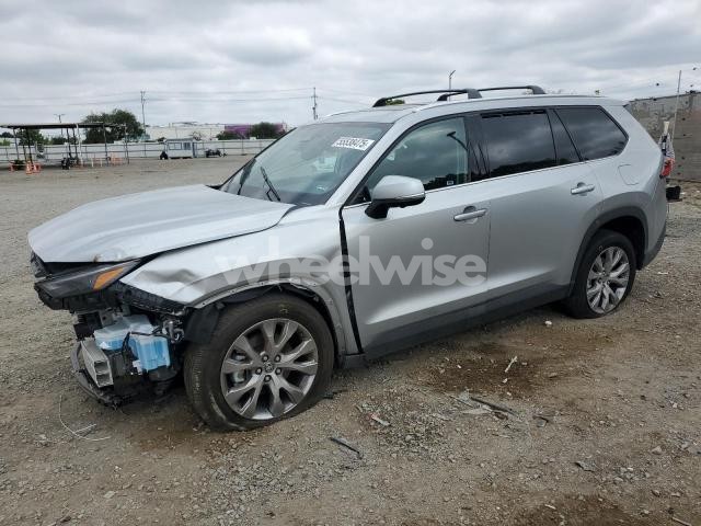 Photo 10 of 2024 TOYOTA GRAND HIGHLANDER XLE (VIN 5TDAAAA53RS013837)