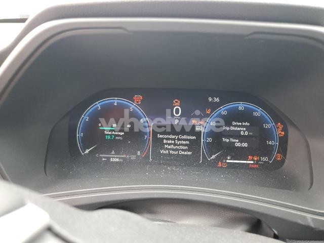 Photo 13 of 2024 TOYOTA GRAND HIGHLANDER XLE (VIN 5TDAAAA53RS013837)