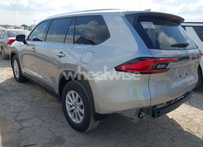 Photo 3 of 2024 Toyota Grand HIGHLANDER XLE (VIN 5TDAAAA55RS017176)
