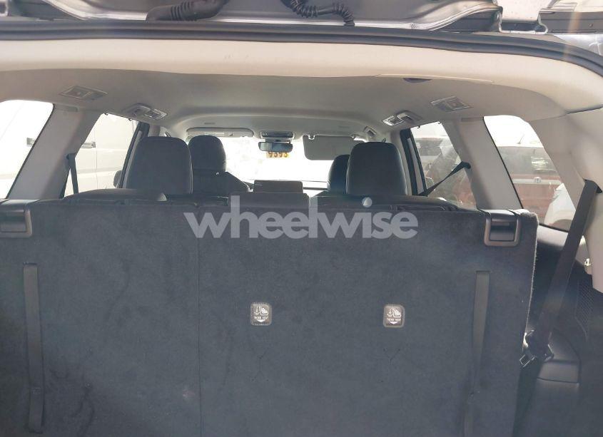 Photo 8 of 2024 Toyota Grand HIGHLANDER XLE (VIN 5TDAAAA55RS017176)