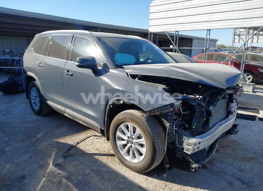 2024 Toyota Grand HIGHLANDER XLE (VIN 5TDAAAA55RS018845) main photo