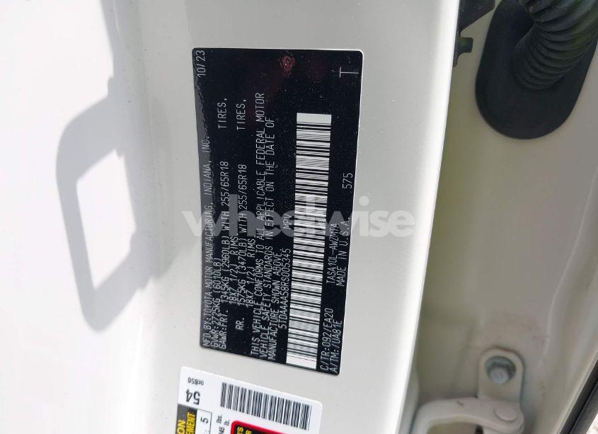 Photo 9 of 2024 Toyota Grand HIGHLANDER XLE (VIN 5TDAAAA58RS005345)