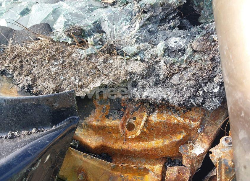 Photo 9 of 2024 Toyota Grand HIGHLANDER XLE (VIN 5TDAAAA59RS014927)