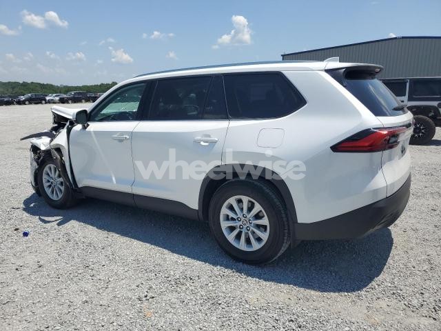 2024 TOYOTA GRAND HIGHLANDER XLE (VIN 5TDAAAA5XRS014774) main photo