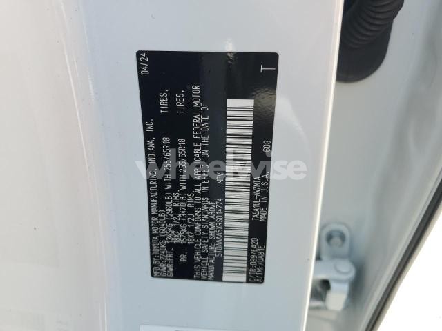 Photo 4 of 2024 TOYOTA GRAND HIGHLANDER XLE (VIN 5TDAAAA5XRS014774)