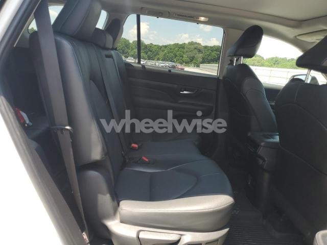 Photo 9 of 2024 TOYOTA GRAND HIGHLANDER XLE (VIN 5TDAAAA5XRS014774)