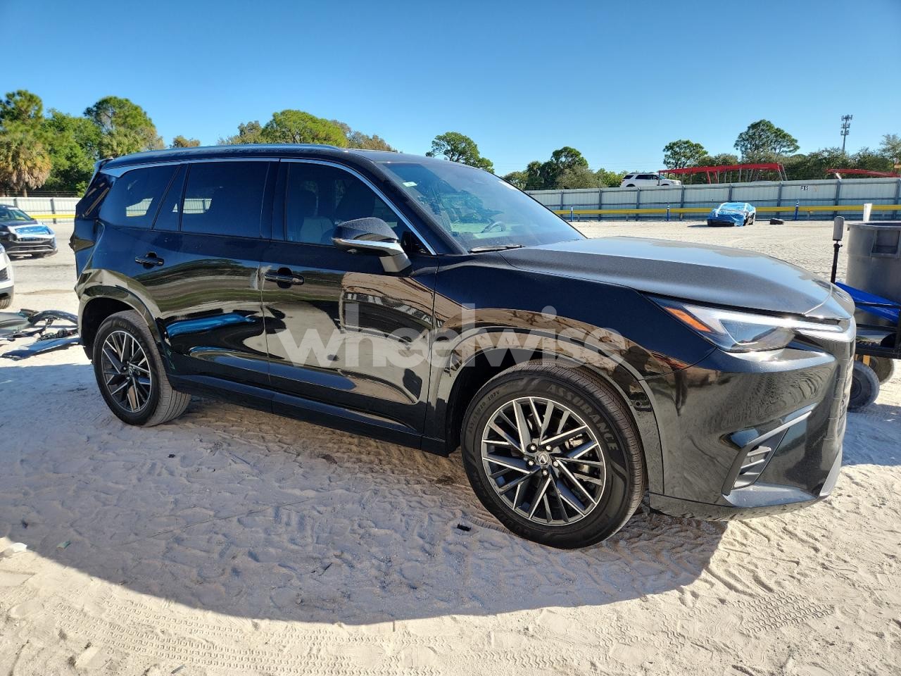 Photo 4 of 2025 LEXUS TX 350 BASE (VIN 5TDAAAA60SS016581)