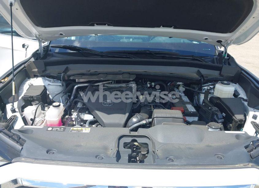 Photo 10 of 2024 Toyota Grand HIGHLANDER PLATINUM (VIN 5TDAAAB51RS041196)