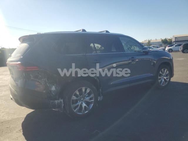 Photo 3 of 2025 TOYOTA GRAND HIGHLANDER LE (VIN 5TDAAAB51SS076780)