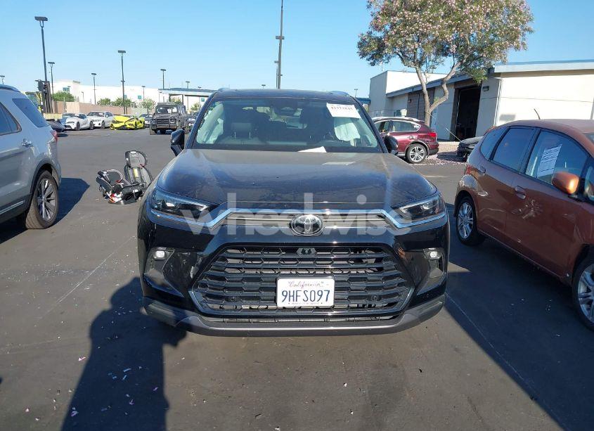 Photo 13 of 2024 Toyota Grand HIGHLANDER LIMITED (VIN 5TDAAAB52RS003735)