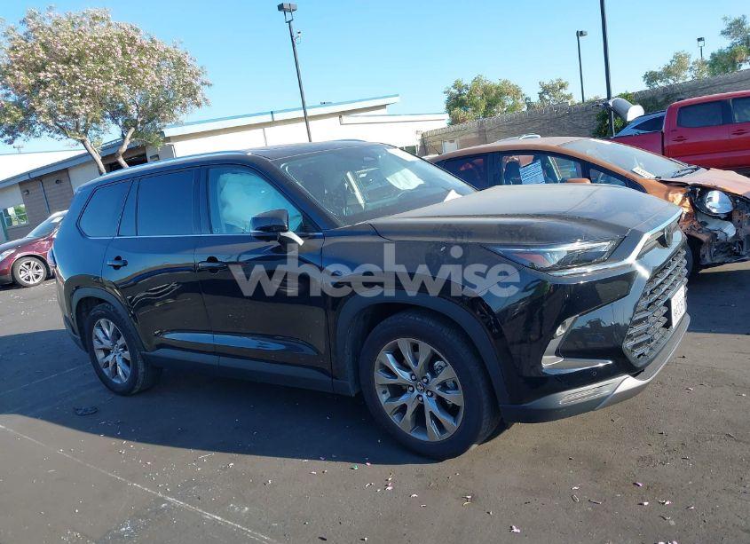 Photo 14 of 2024 Toyota Grand HIGHLANDER LIMITED (VIN 5TDAAAB52RS003735)