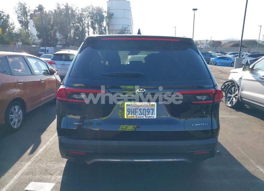 Photo 17 of 2024 Toyota Grand HIGHLANDER LIMITED (VIN 5TDAAAB52RS003735)