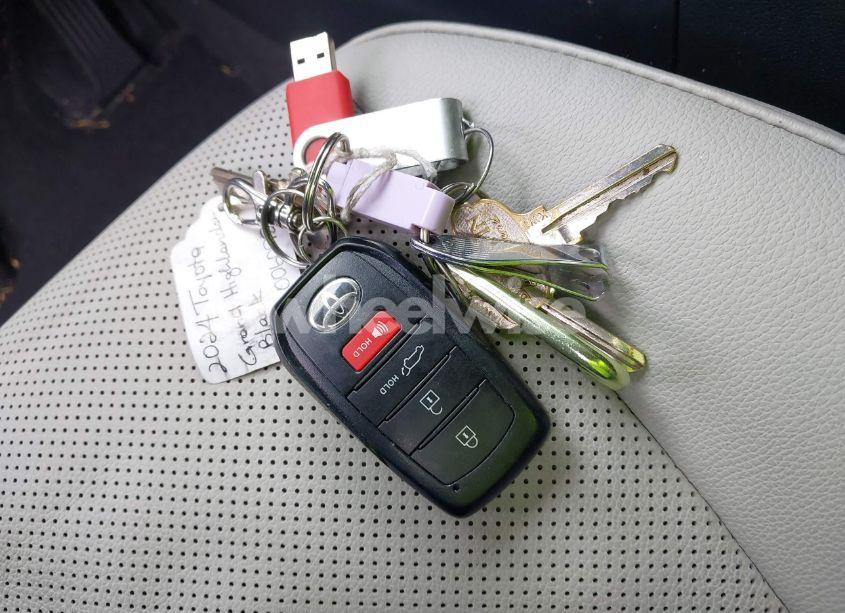 Photo 11 of 2024 Toyota Grand HIGHLANDER LIMITED (VIN 5TDAAAB52RS006098)