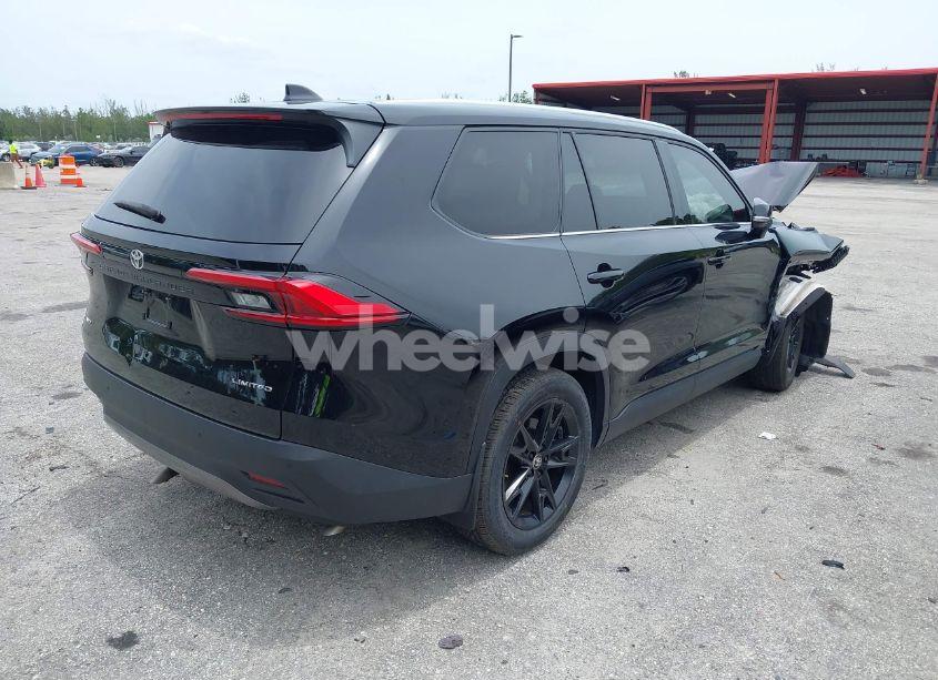 Photo 4 of 2024 Toyota Grand HIGHLANDER LIMITED (VIN 5TDAAAB52RS006098)