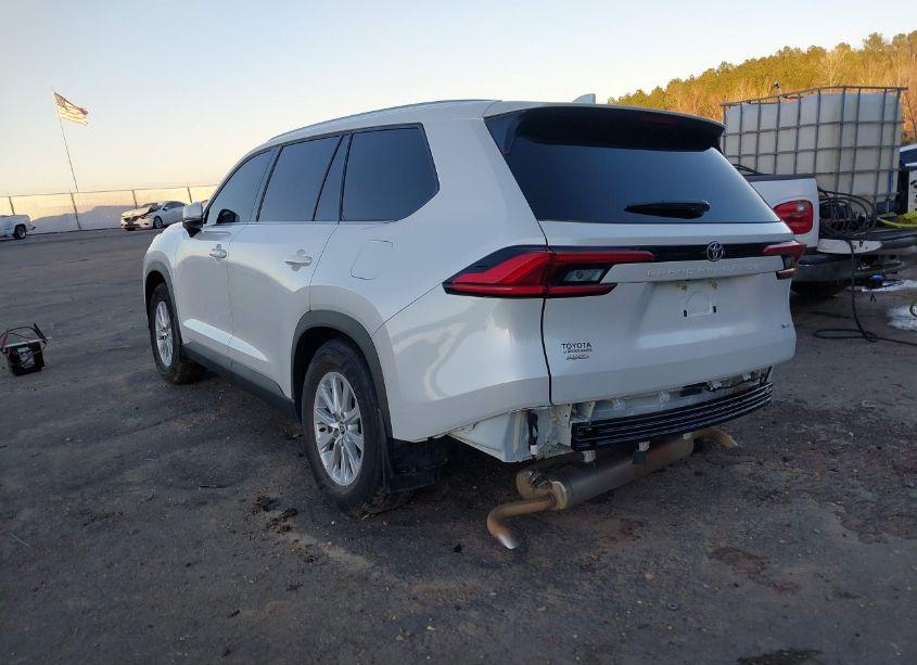 Photo 3 of 2024 Toyota Grand HIGHLANDER XLE (VIN 5TDAAAB52RS023273)