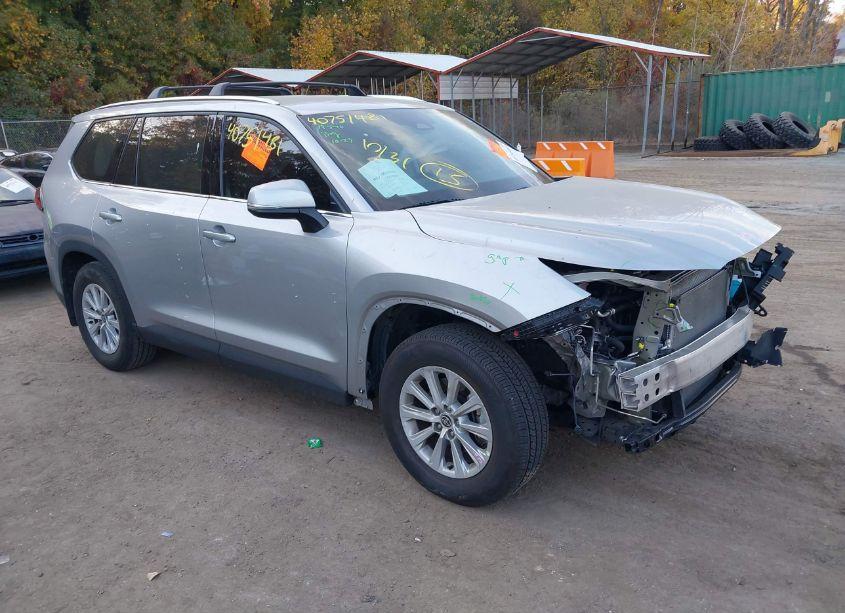 2024 Toyota Grand HIGHLANDER XLE (VIN 5TDAAAB52RS028196) main photo