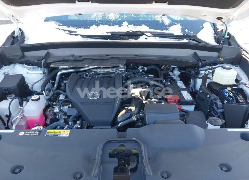 Photo 10 of 2024 Toyota Grand HIGHLANDER XLE (VIN 5TDAAAB52RS043197)