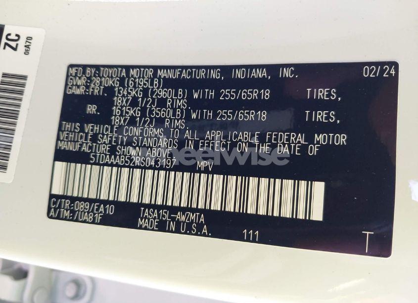 Photo 9 of 2024 Toyota Grand HIGHLANDER XLE (VIN 5TDAAAB52RS043197)